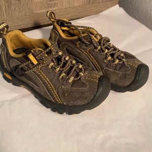 Keen kid shoes